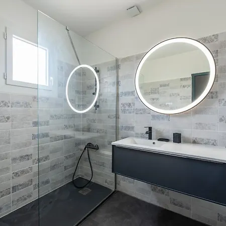 Holiday home L'oustau Di Paire - Charmante Maison Pour 6 Voyageurs *